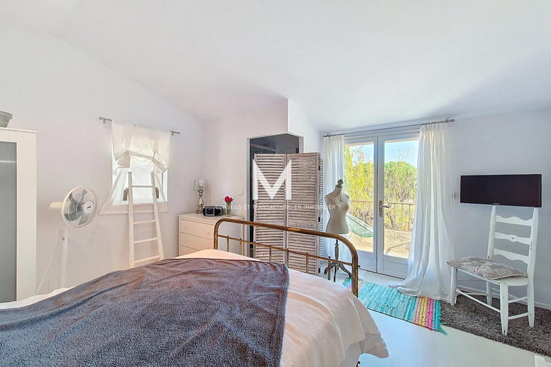 Maison en pierre - 180 m² - 7 pièces