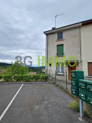 Maison - 102 m² - 6 pièces