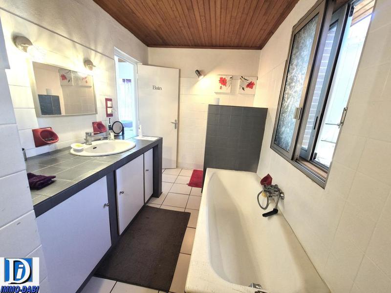 Maison - 105 m² - 4 pièces