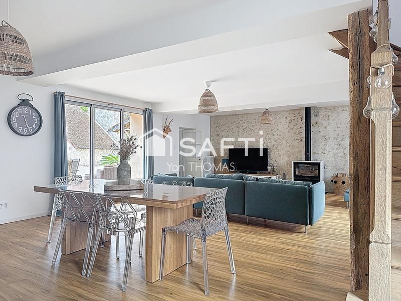 Maison de ville - 220 m² - 7 pièces