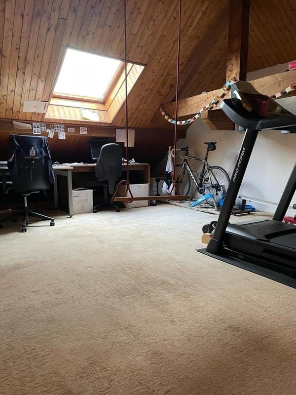 Appartement - 181 m² - 6 pièces