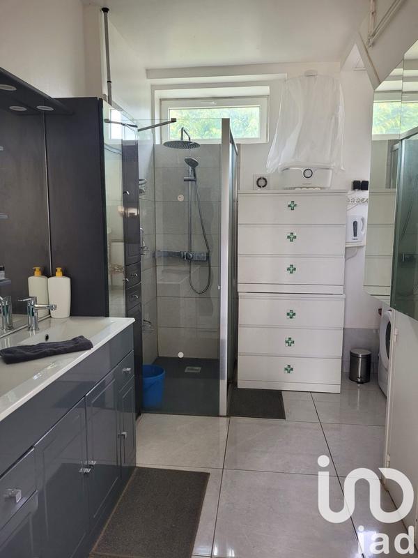 Maison - 245 m² - 7 pièces