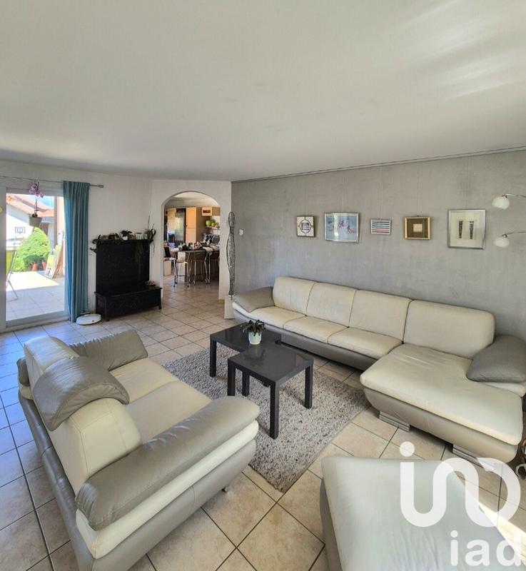 Maison - 250 m² - 7 pièces