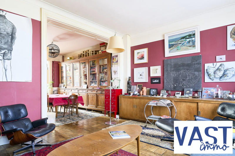 Maison ancienne - 193 m² - 8 pièces