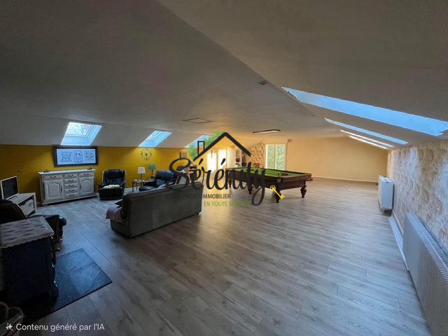 Maison - 239 m² - 9 pièces