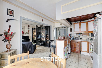 Appartement ancien - 71 m² - 4 pièces