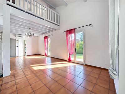 Maison - 113 m² - 5 pièces