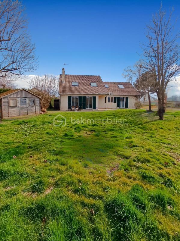 Maison - 190 m² - 9 pièces