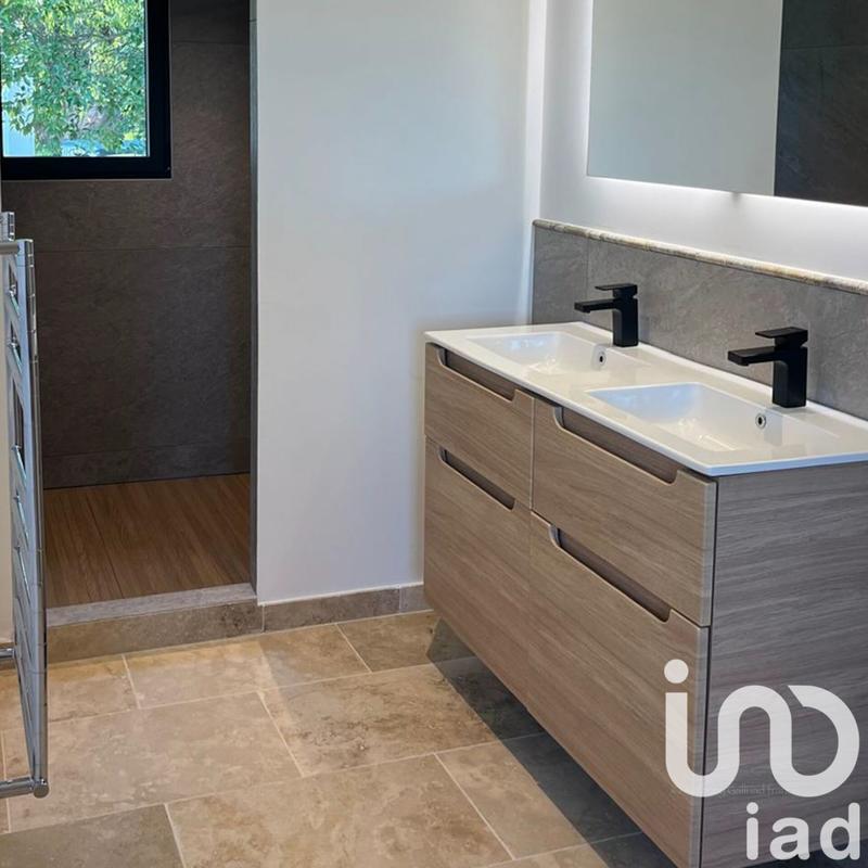 Maison - 145 m² - 5 pièces