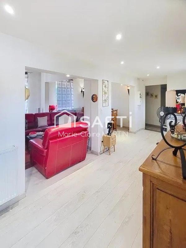 Local commercial - 190 m² - 8 pièces