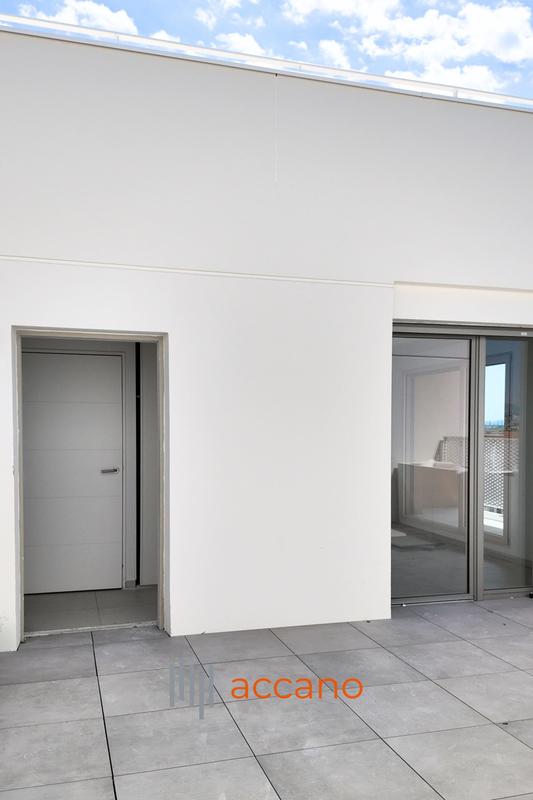 Appartement - 111 m² - 5 pièces