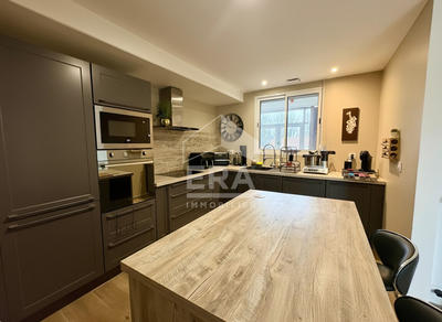 Maison - 148 m² - 5 pièces