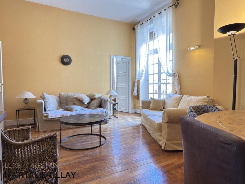 Appartement - 103 m² - 4 pièces