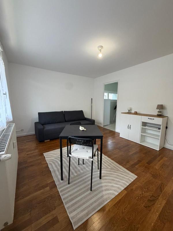 Studio - 27 m² - 1 pièce