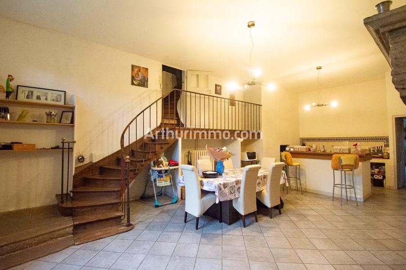 Maison - 547 m² - 14 pièces