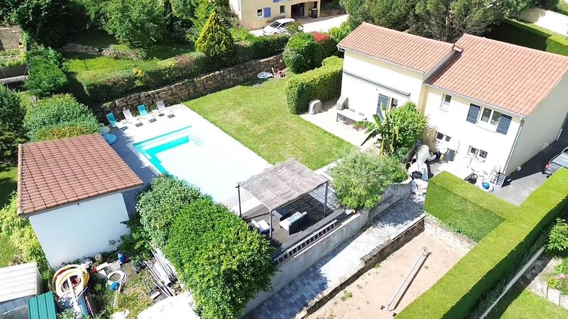 Maison - 131 m² - 6 pièces