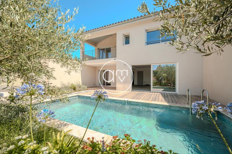 Maison - 136 m² - 5 pièces