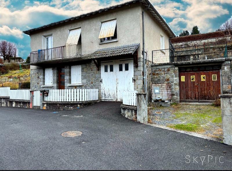 Maison - 127 m² - 6 pièces