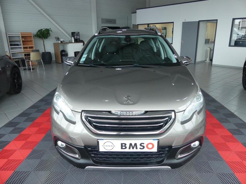 Peugeot 2008 2015 - Diesel Boîte manuelle 1.6 Bluehdi 120 Allure