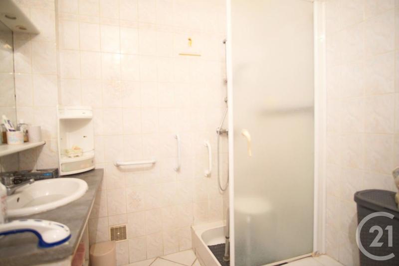 Pavillon - 178 m² - 7 pièces