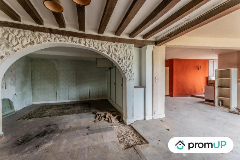 Maison - 270 m² - 5 pièces