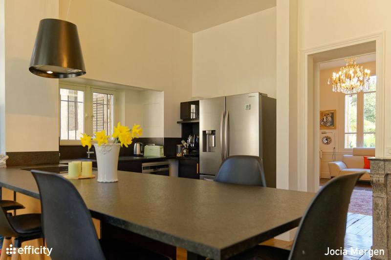 Demeure - 508 m² - 18 pièces