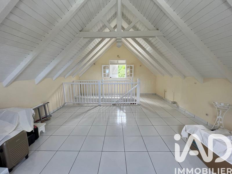 Maison - 110 m² - 6 pièces