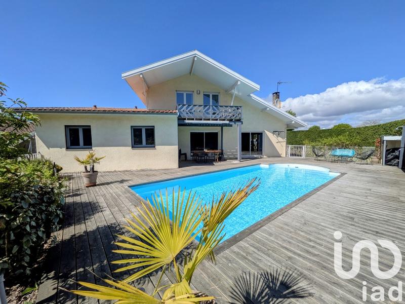 Maison - 160 m² - 5 pièces