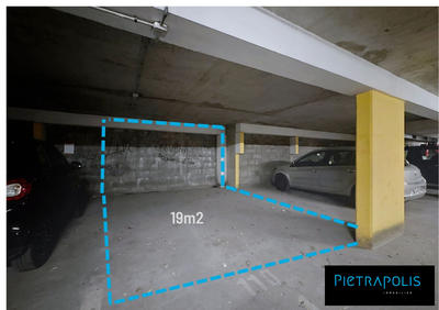 Parking / Garage - 19 m²