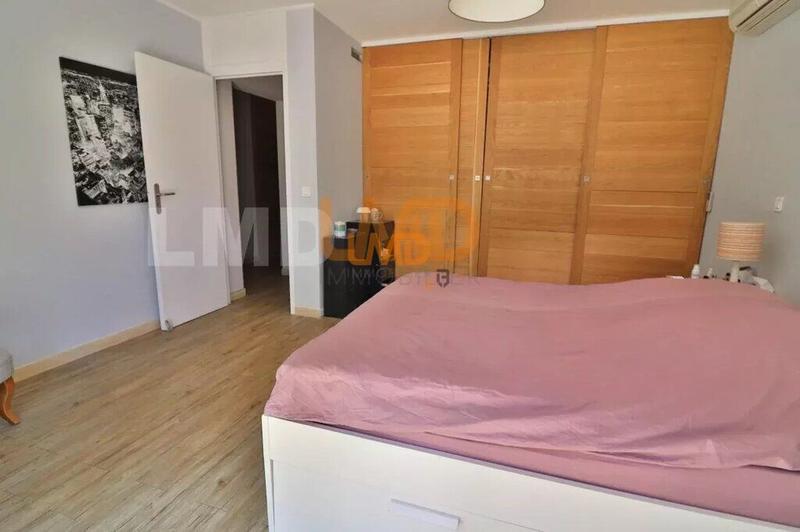 Maison d'architecte - 280 m² - 7 pièces