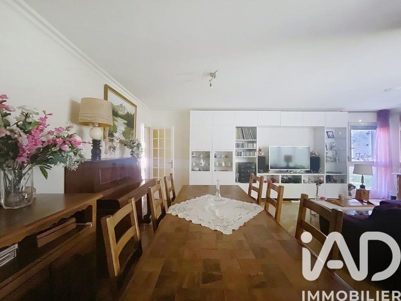 Appartement - 125 m² - 5 pièces