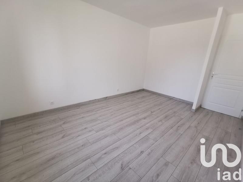 Maison - 225 m² - 9 pièces