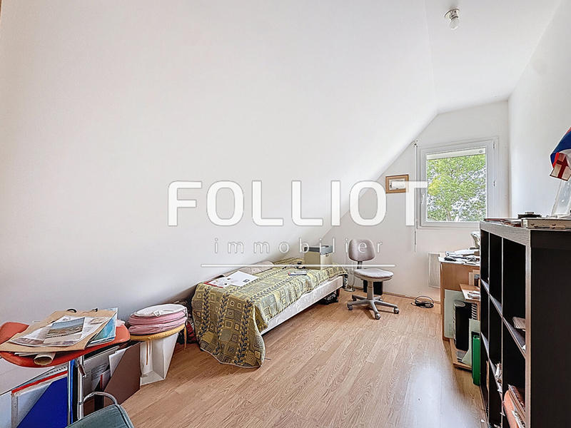 Maison - 137 m² - 5 pièces