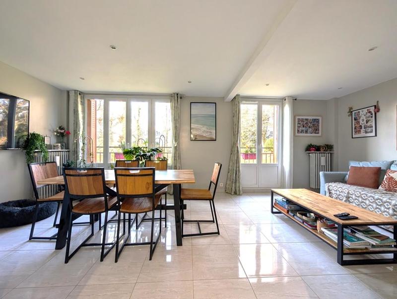 Appartement ancien - 70 m² - 3 pièces