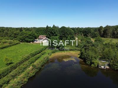 Maison - 237 m² - 11 pièces