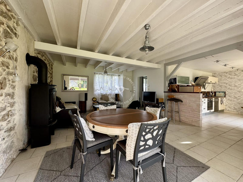 Maison - 123 m² - 6 pièces