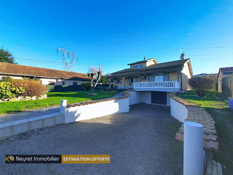 Maison - 160 m² - 7 pièces