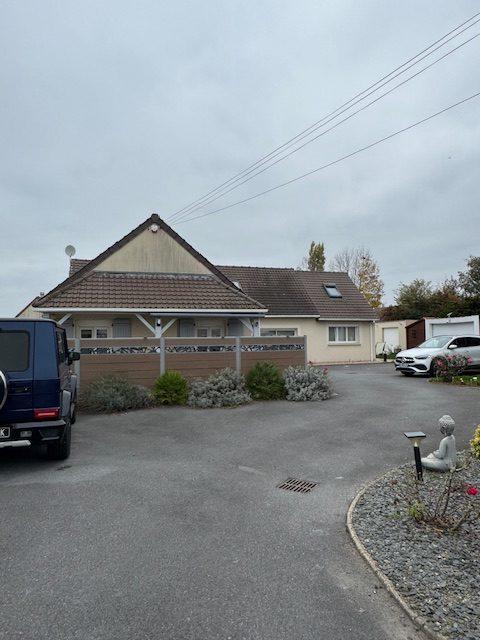 Maison - 180 m² - 8 pièces