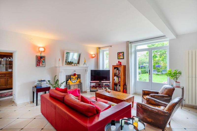 Maison - 217 m² - 7 pièces