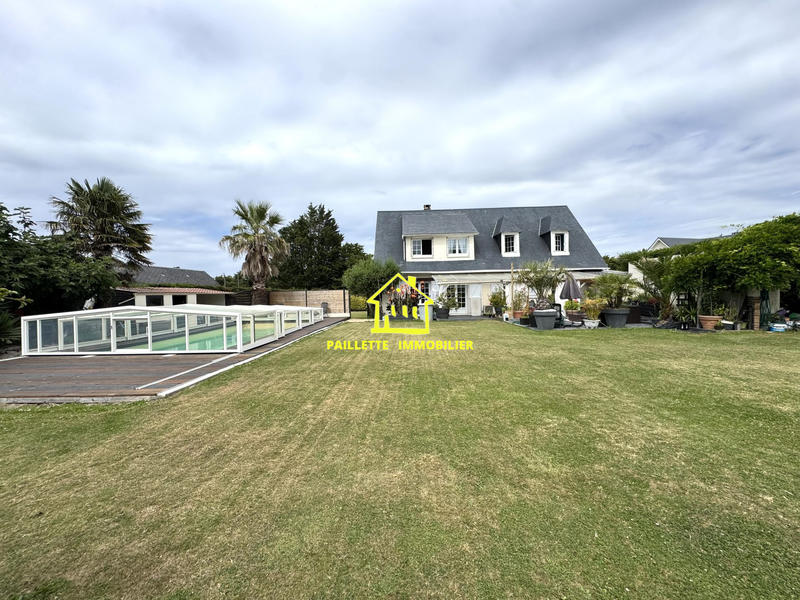 Maison - 170 m² - 5 pièces