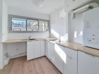 Appartement - 70 m² - 4 pièces