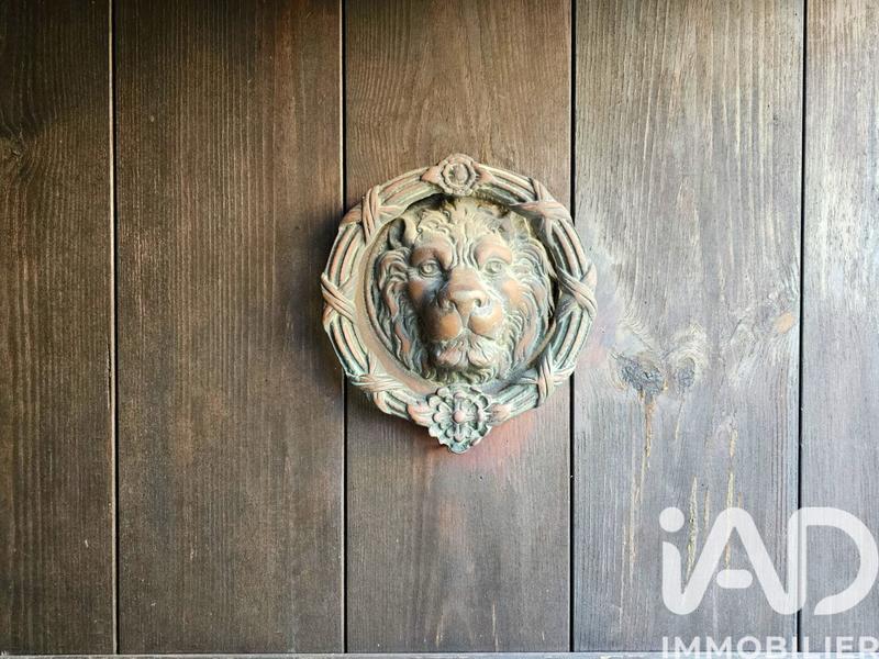 Maison - 409 m² - 12 pièces