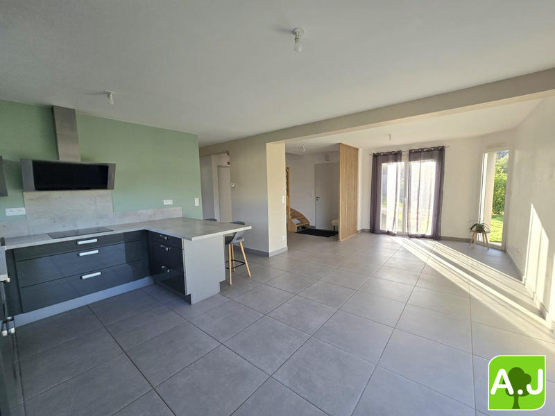 Maison contemporaine - 105 m² - 6 pièces