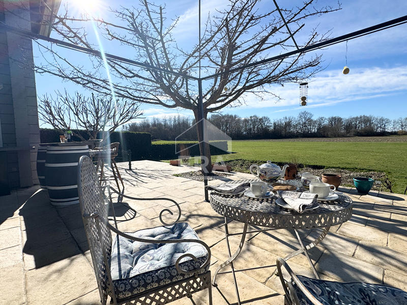 Maison - 157 m² - 5 pièces