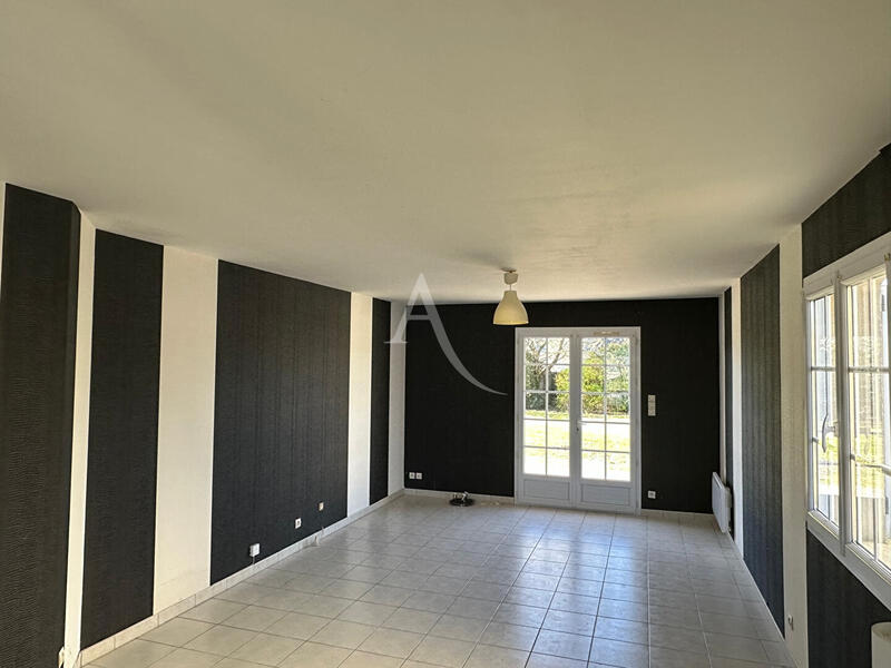 Maison - 108 m² - 4 pièces