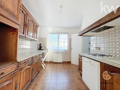 Maison - 111 m² - 4 pièces