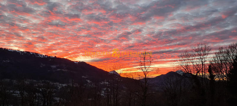 Maison - 400 m² - 10 pièces