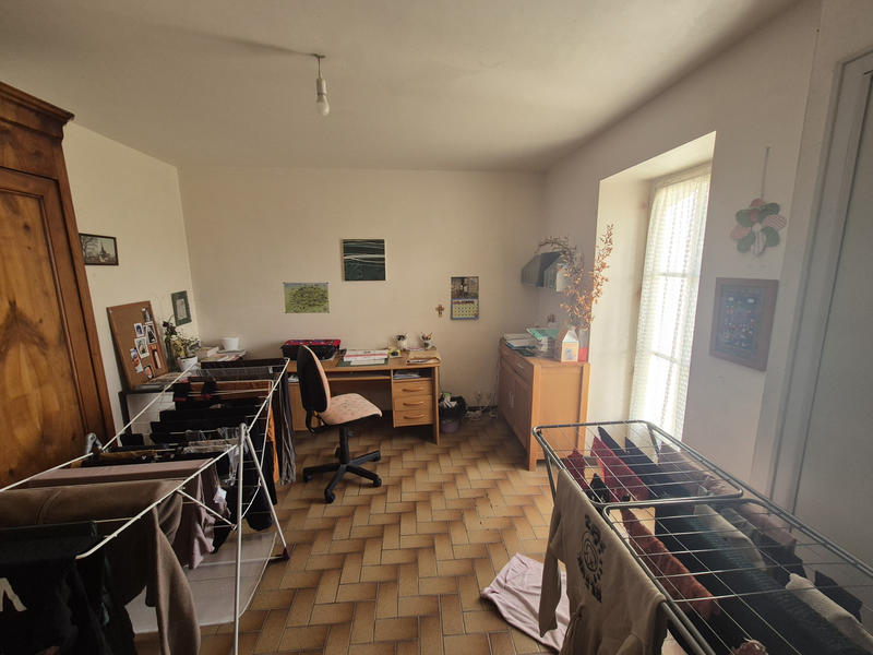 Maison - 250 m² - 8 pièces