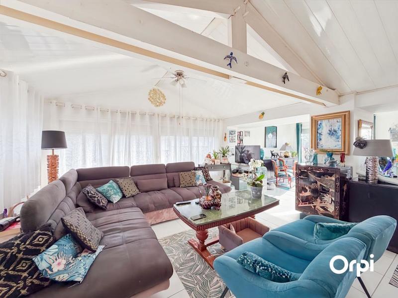 Maison - 90 m² - 3 pièces