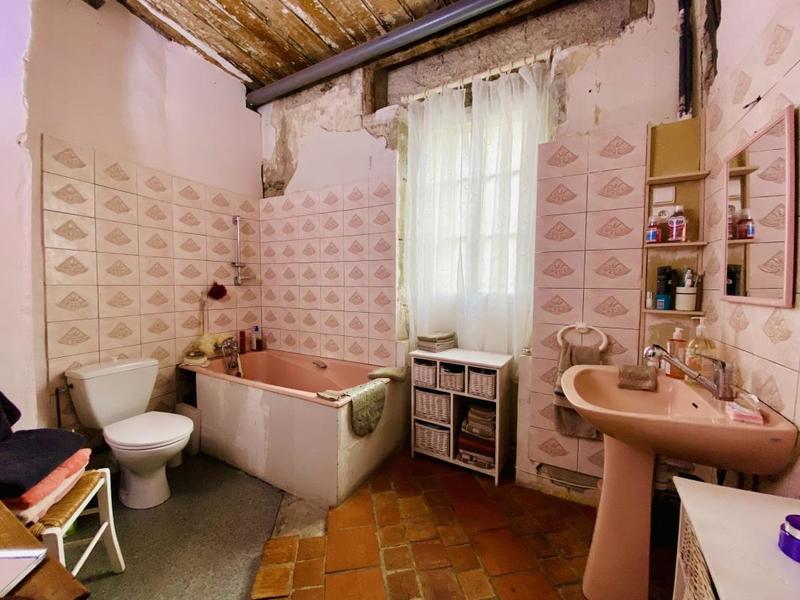 Maison de village - 207 m² - 7 pièces